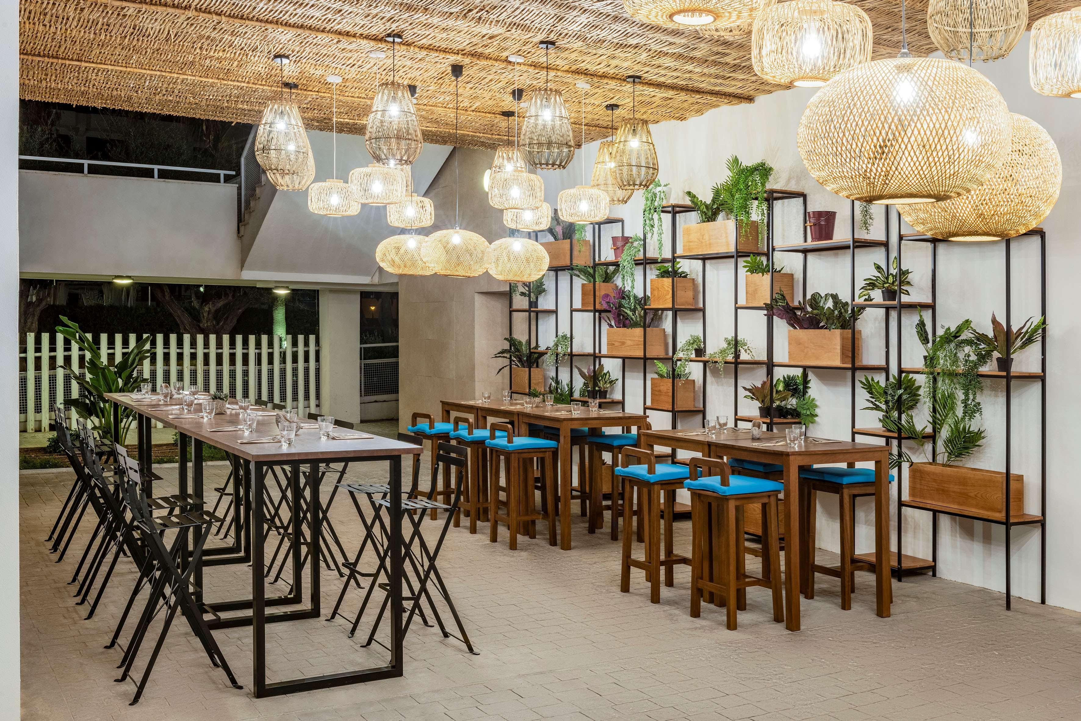 阿尔库迪亚怡思德酒店 阿尔库迪亚港 外观 照片